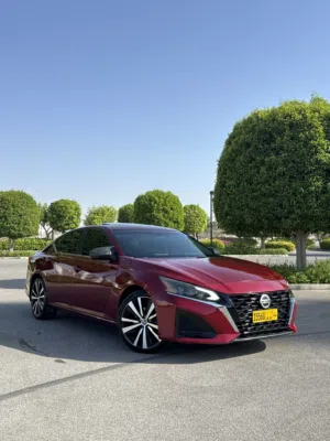 Used Nissan Altima in Muscat