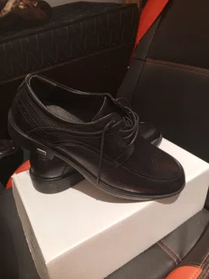 حذاء جديد نمرة 43