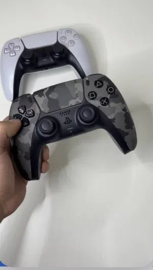 دراع تحكم PS5 اصليات استعمال نظيف