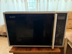 Sharp  Microwave in Amman