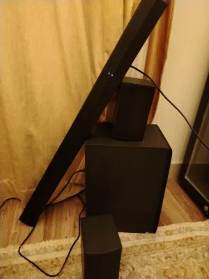 سماعه تصلح لجميع الغرض صوت قوي اداء عالي من شركة Lg excellent quality