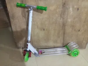 سكوتر حديد للبيع