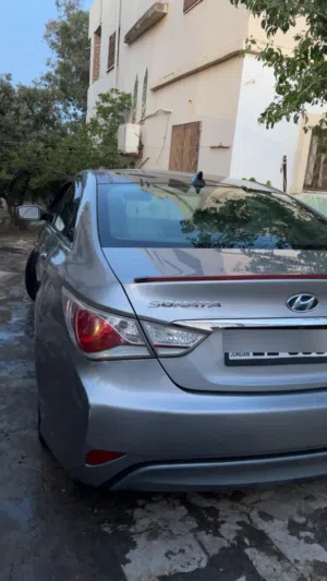 Hyundai Sonata 2011