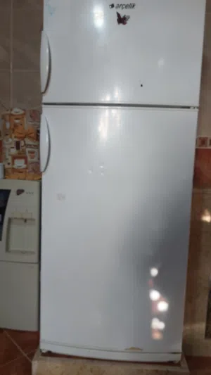 تلاجه بحاله ممتازه شغاله مستعمله استعمال نضيف