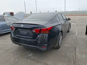Used Nissan Altima in Al Sharqiya