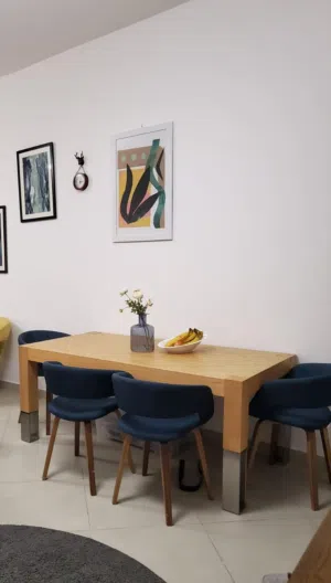 Dining table set