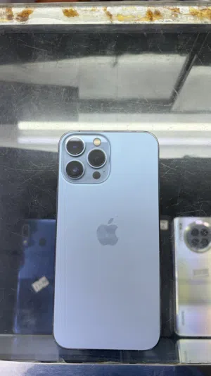 Apple iPhone 13 Pro Max 256 GB in Muscat