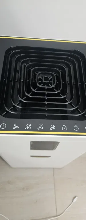 Kärcher Air Purifier – Excellent Condition