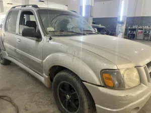 Used Ford Explorer in Tripoli