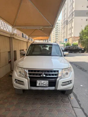 Used Mitsubishi Pajero in Hawally