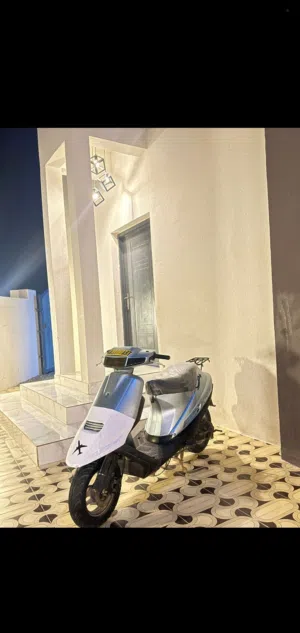للبيع 100 سي سي كرت
