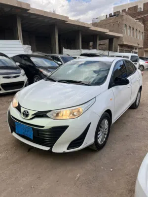 يارس 2019 تماتيك خليجي نظيفة جدا تويوتا