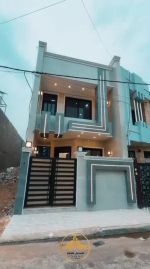 دار حديث في حي الجهاد مساحة 100 متر للبيع