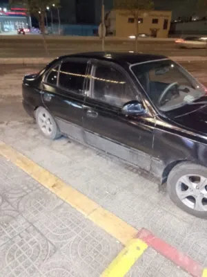 هونداي فيرنا 2000
