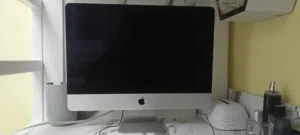 iMac 2012 محدث على نظام 2025 مع كيبوردين للماك واير و وايرلس يمكن اصلاحهم