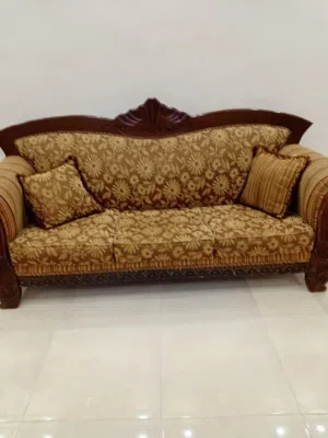 طقم كنب زان مستعمل