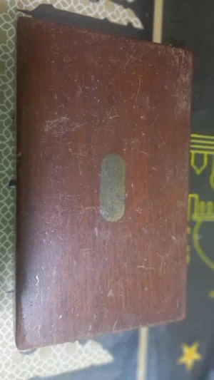 ادوات هندسية أثرية عالية الجودة