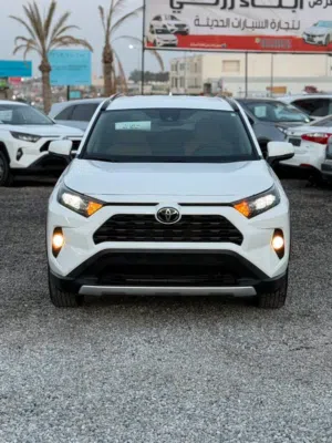 Used Toyota RAV 4 in Tripoli