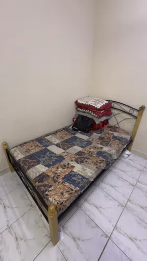 Urgent Sale – Moving to Home Country