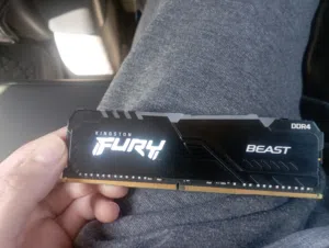 RAM FURY 16GB DDR4 3200 RGB مستعملة