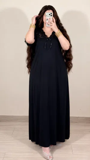 دشداشه سوداء فاحم ملكي اتجنن