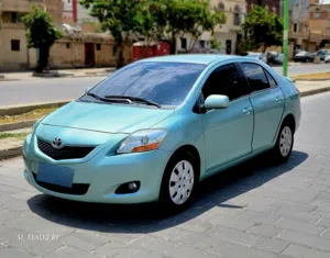 تويوتا يارس 2010 امريكي جير عادي وارد ب 6500$ دولار