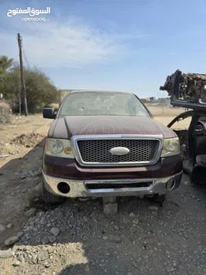 قطع غيار سكراب فورد بيكب F150 أمريكي متوفر في صناعية بركاء بيكاب Ford pickup spare parts a truck اصل
