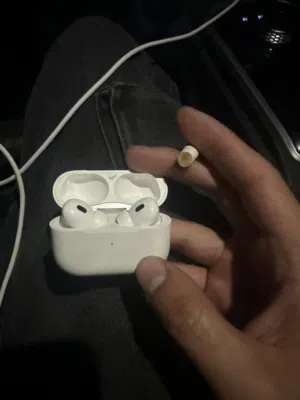 سماعة همبكا ال airpod pro gen2 للبيع المستعجل قبل ما يصالحني