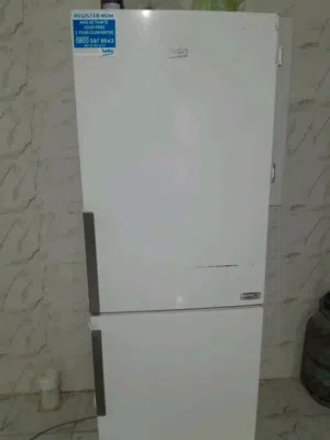 تلاجه للبيع