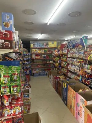 ميني ماركت للبيع