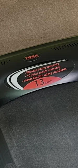 جهاز مشي أمريكي YORK FITNESS TREADMILL