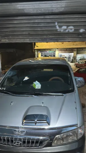 Used Hyundai H1 in Amman
