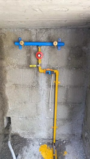 kitchen pipe fittings and gas stove maintenance & servicess.