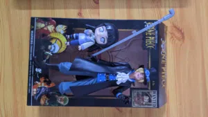 شخصيتين انمي للبيع