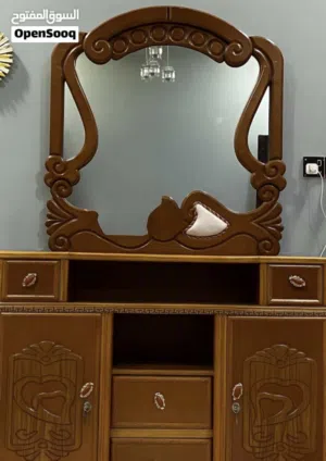 ميز مراية خشب صاج