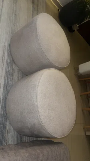 مقعدين جديد غير مستعملين