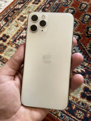ايفون 11 برو نضيف نضيف 64 قيقا