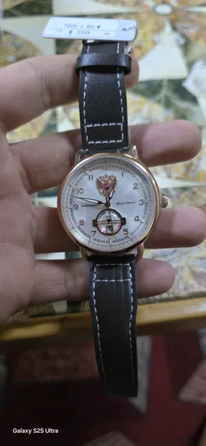 ميخائيل موسكوفين الروسي للبيع