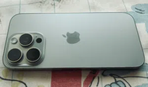 I phone 16 pro 512 GB Natural Titanium for sale