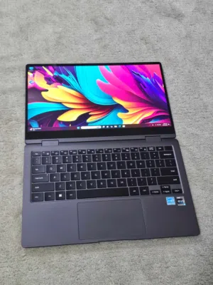 Galaxy Book 3 (13) 13th GEN OLED Touch Samsung Laptop like Lenovo Yoga Hp Spectre 13 x1 Pro envy 9 7