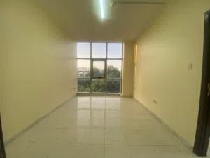 شقة للإيجار في وسط مدينة العين – موقع مميز وقريب من جميع الخدمات Apartment for rent in alain city