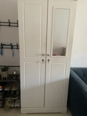 للبيع دولاب فرد واحد