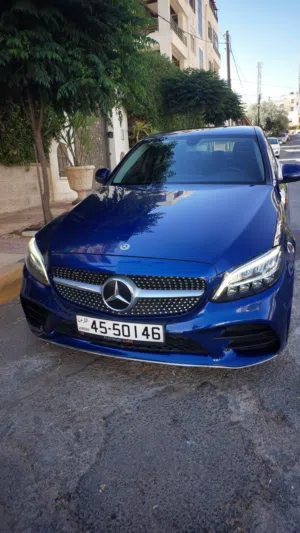 Mercedes benz 2020 c200 للبيع