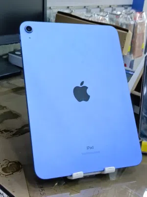 شبه جديد  iPad 10th 64GB