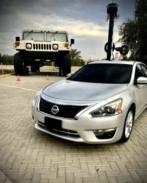 Nissan altima SL full option