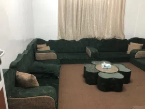 طقم جلسه ارضيه للبيع استخدام خفيف تفصيل