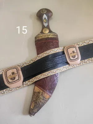 خنجر يماني ( شبريه او جنبيه)