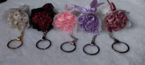 Mini bouquet ميدالية مفاتيح ميني بوكيه علاقة ميني بوكيه، بوكيه ورد صغير
