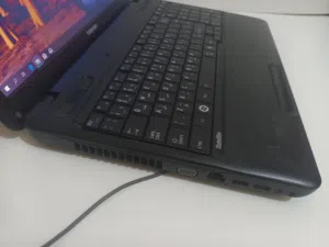 toshiba core i3