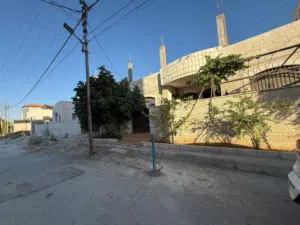 140 m2 3 Bedrooms Villa for Sale in Zarqa Al Zarqa Al Jadeedeh